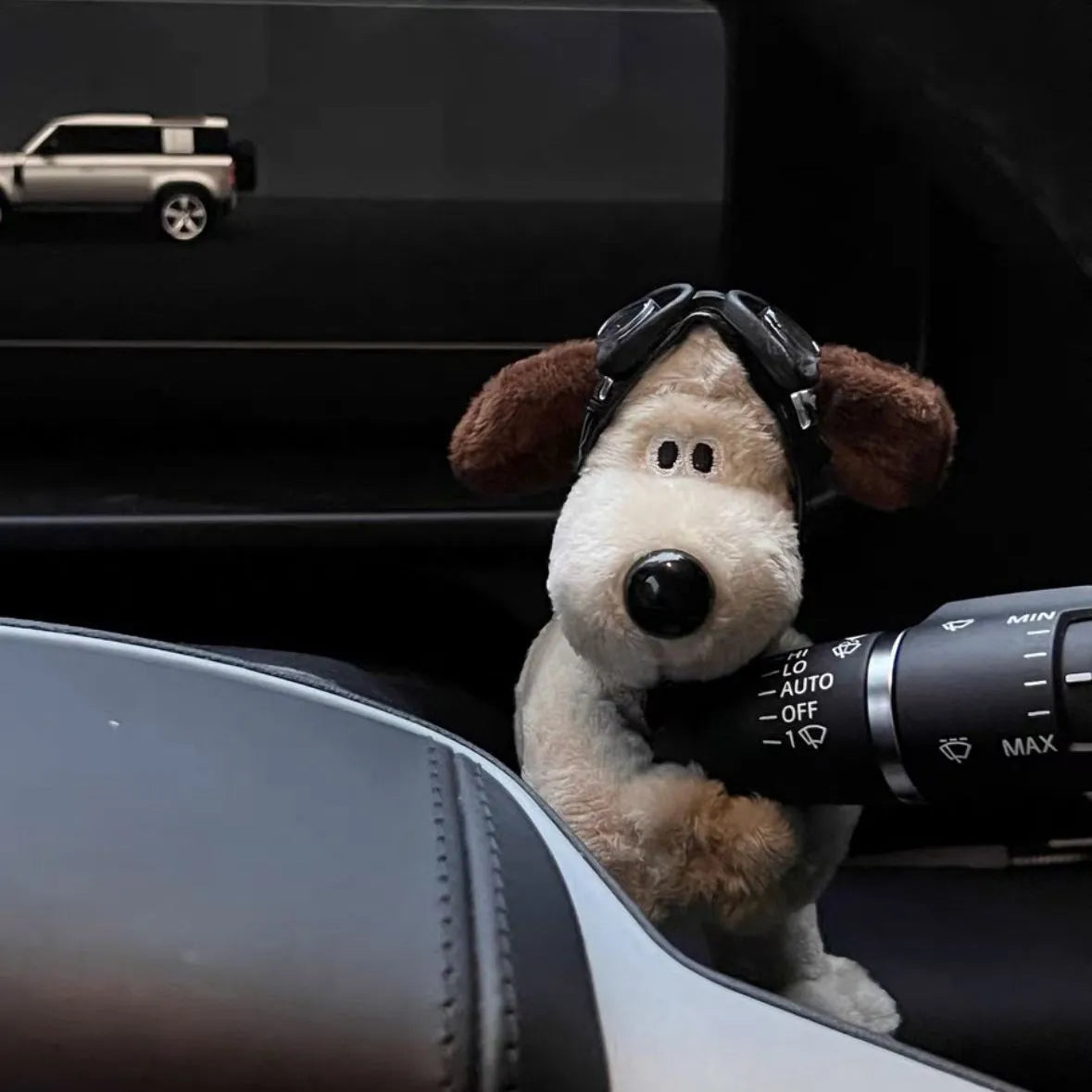 BuddyCar™ Perrito de Felpa para Carro